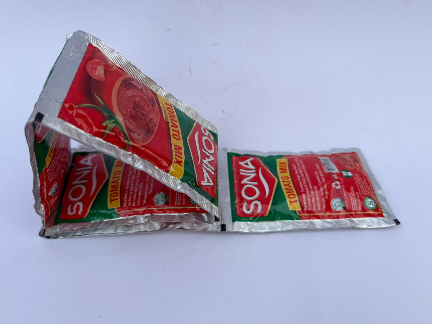 Sonia Tomato Mix Paste (70g) 1 Roll